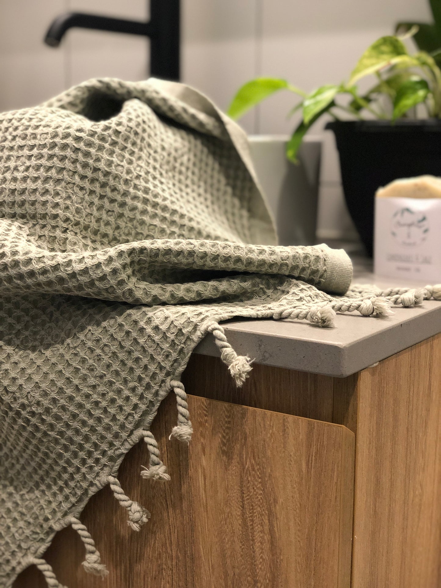 Waffle Hand Towel - Khaki