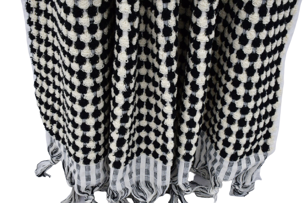 Dots  Bath Towel Black and White - Sheet size